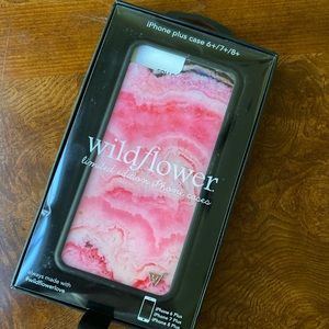BRAND NEW WILDFLOWER IPHONE 8 PLUS CASE